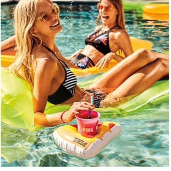 Victoria’s Secret PINK Cups with Pizza Float - Picture 4 of 4